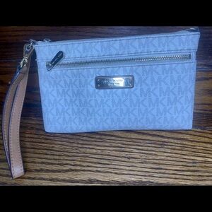 Women's Michael Kors Wristlet Wallet